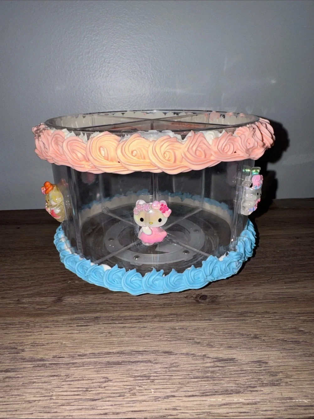 Hello Kitty Custom Pen Holder